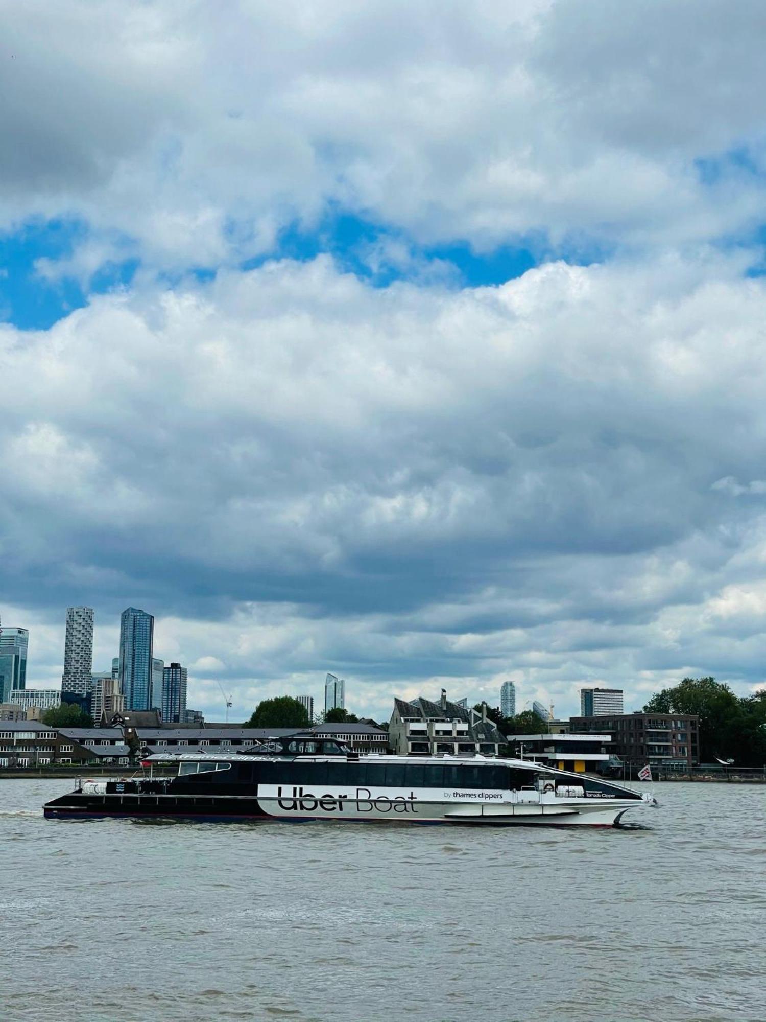 Greenwich Apartment With A River View & Balcony Near The 02 Arena & North Greenwich With Free Wifi & Fast Links Into Central Londres Exterior foto