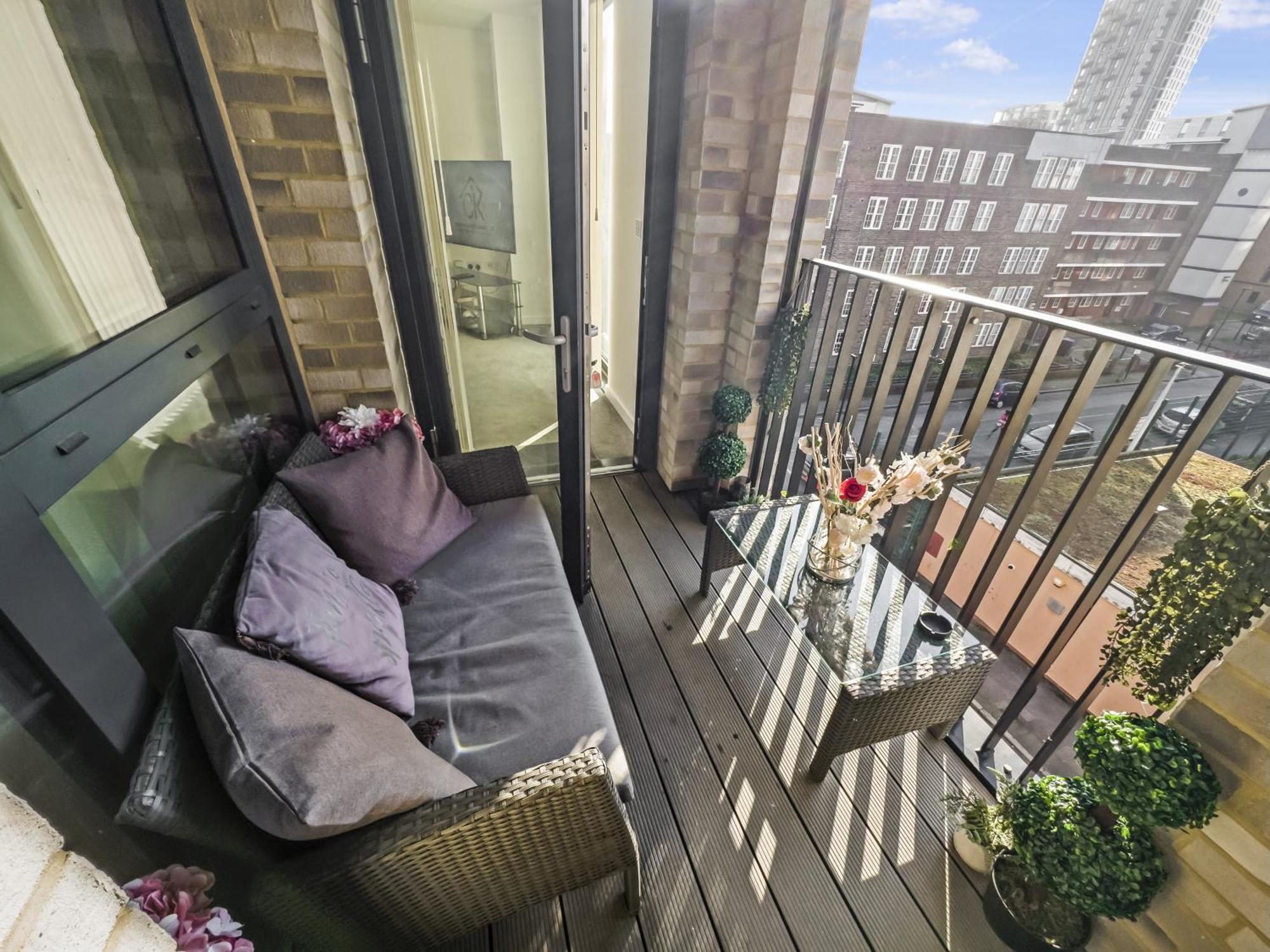 Greenwich Apartment With A River View & Balcony Near The 02 Arena & North Greenwich With Free Wifi & Fast Links Into Central Londres Exterior foto